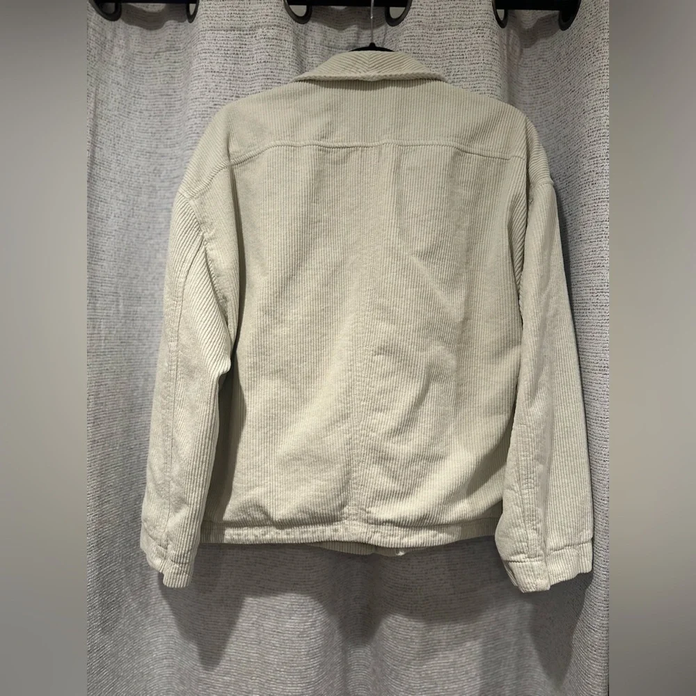 Women’s Zara Oversized Corduroy Blazer Boxy Jacket Ecru Beige Size‎ Medium.